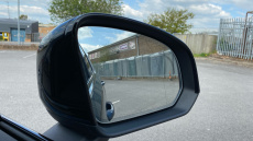 Volvo XC40 2.0 B3P Ultra Dark 5dr Auto Petrol Estate